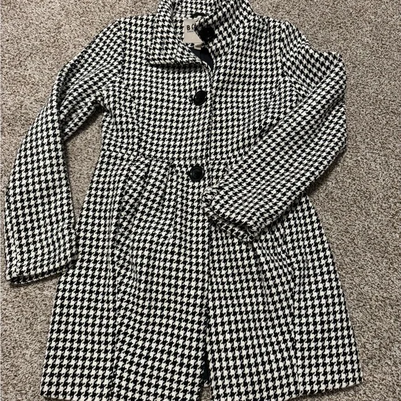 Bitten by Sarah Jessica Parker Black and White Pea Coat Like New! - Picture 1 of 5